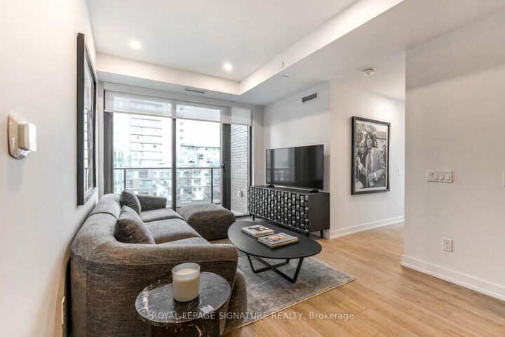 Property Photo: 35 Parliament Street 608 ON M5A 0Z5