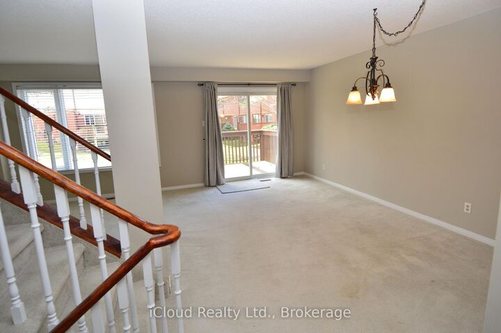 Property Photo:  101 Riverview Road 32  ON L9R 1S4 