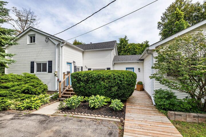 Property Photo:  359 Sexton Street  ON L9L 1E6 