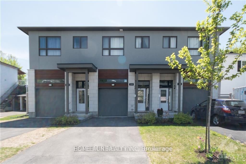 Property Photo:  560 Mutual Street  ON K1K 1C6 