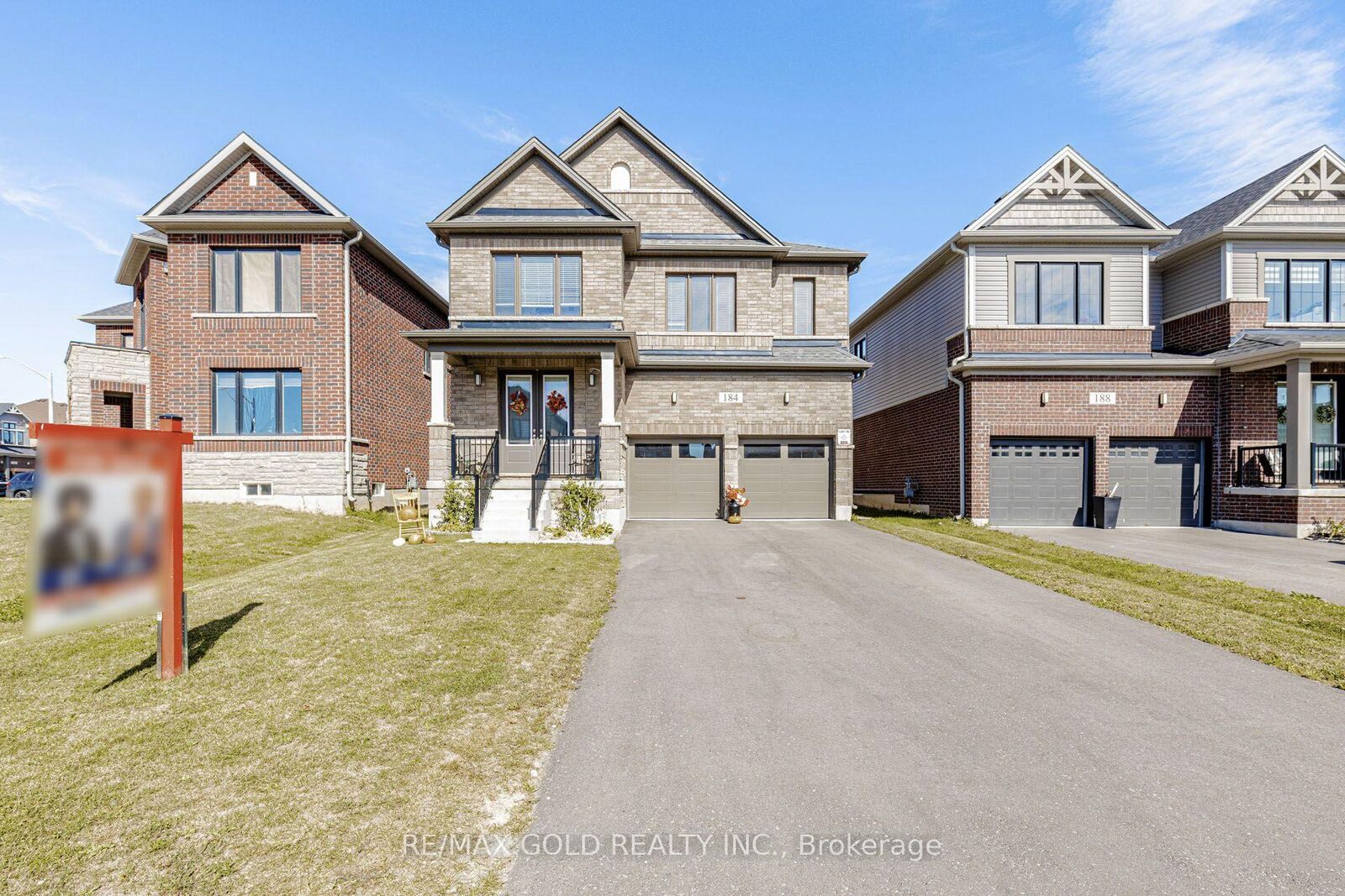 Property Photo:  184 Leslie Davis Street  ON N0B 1E0 