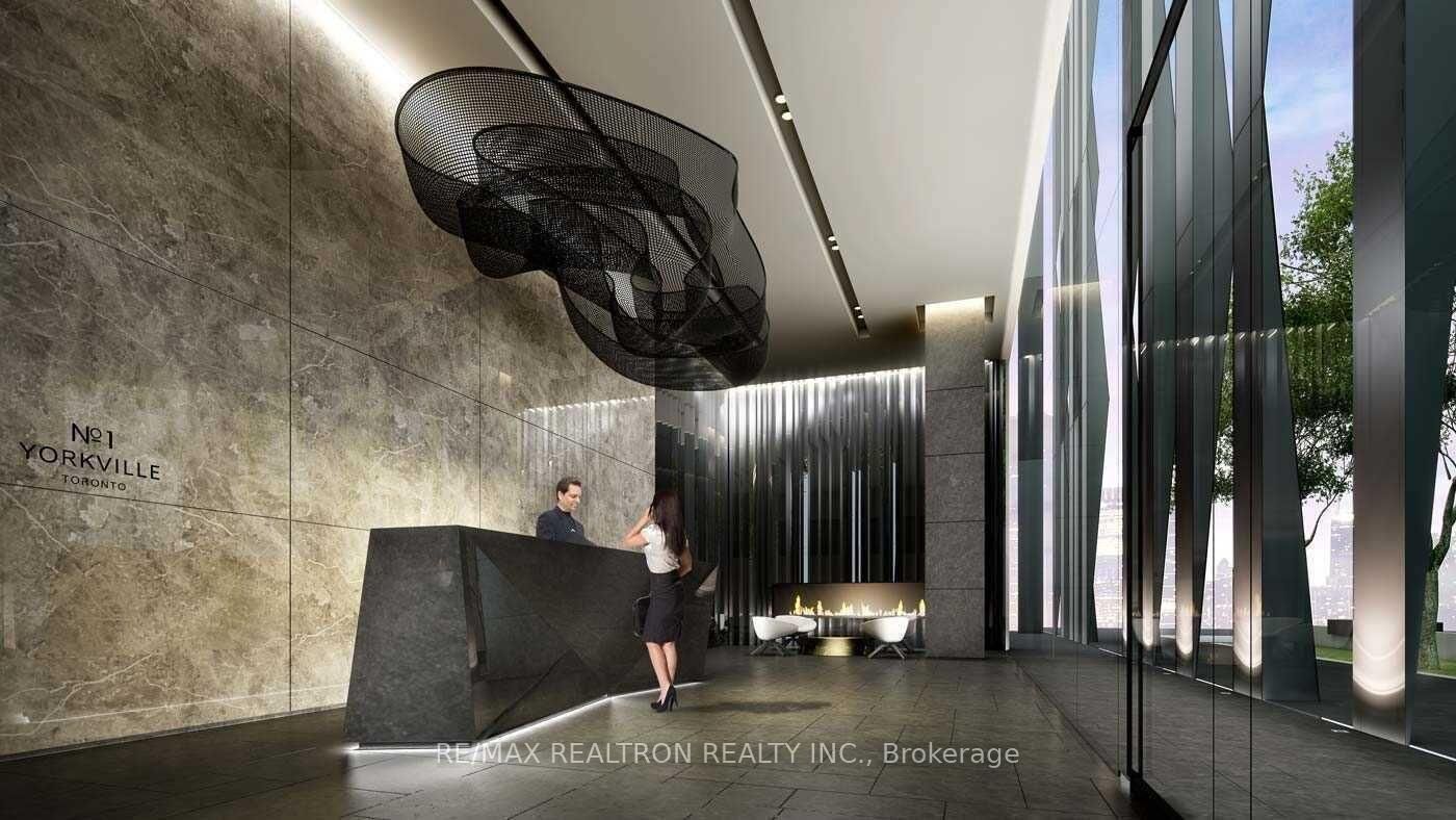 Property Photo:  1 Yorkville Avenue 3404  ON M4W 0B1 