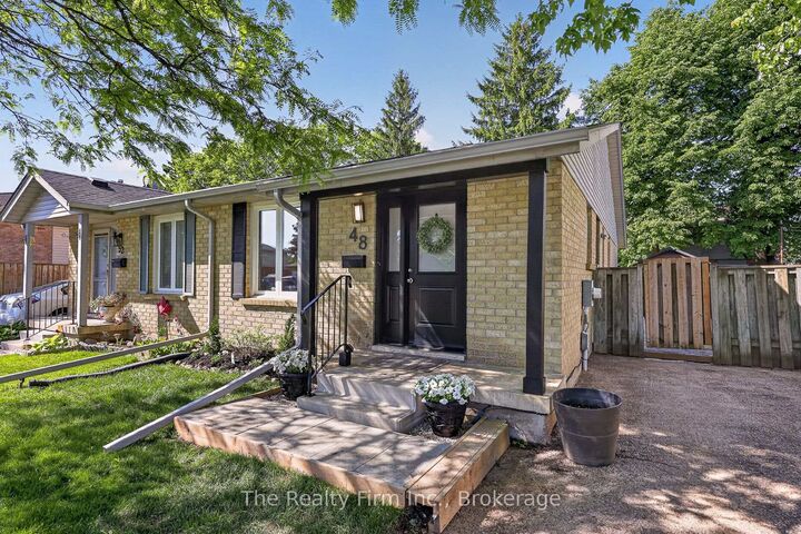Property Photo:  48 Naskapi Street  ON N4T 1G6 