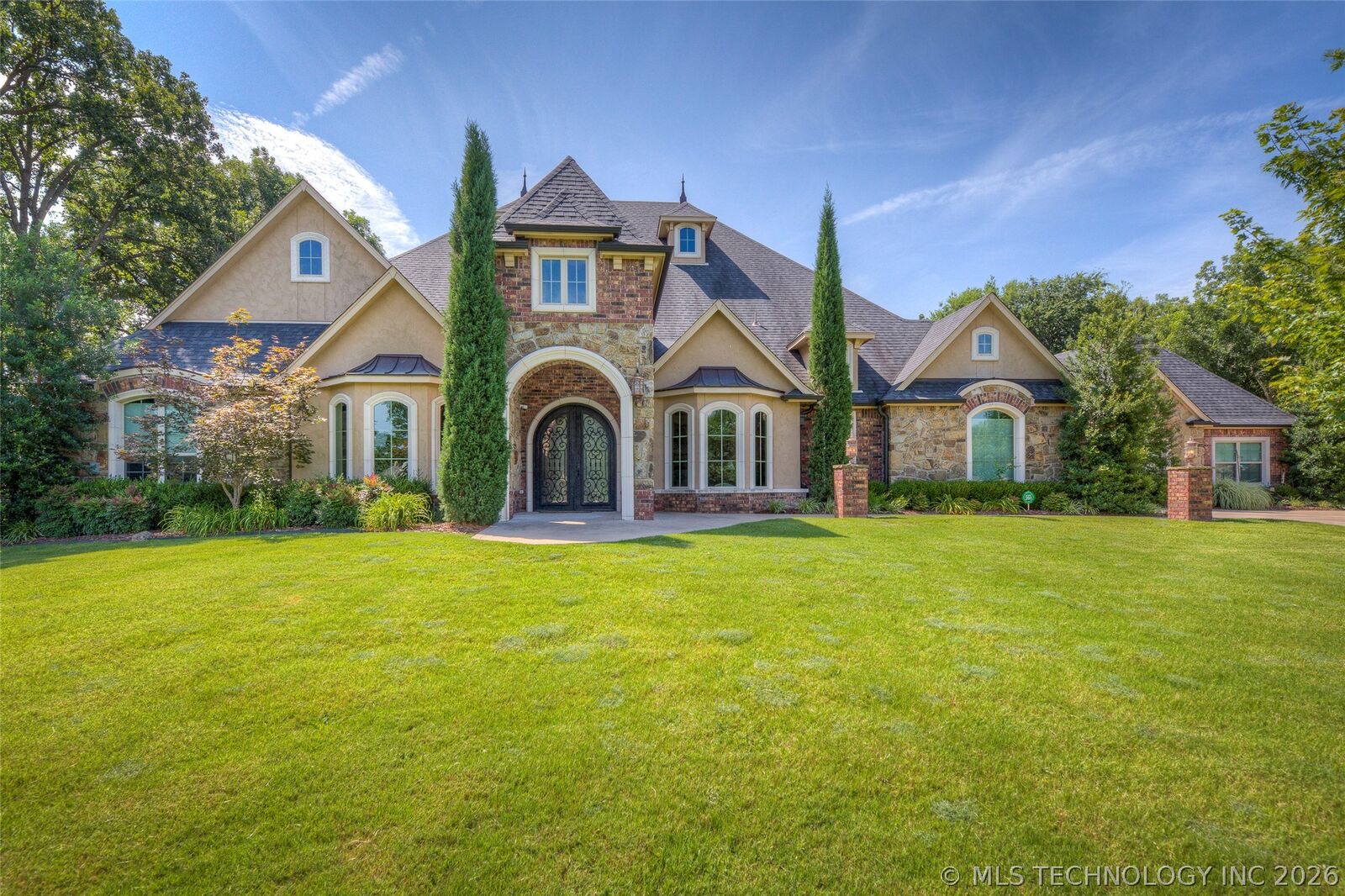 Property Photo: 17940 E Red Hawk Road OK 74055