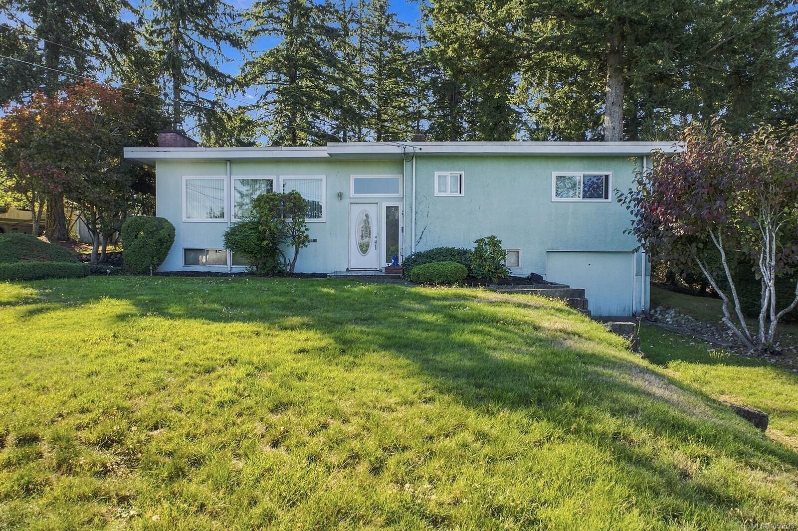 Property Photo:  715 8th Ave  BC V9W 6A7 