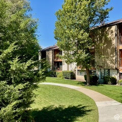 Property Photo:  2406 S Elizabeth St E 2  UT 84106 