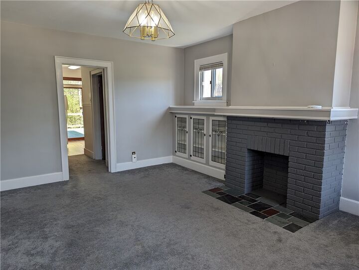 Property Photo:  4062 Brandon Rd  PA 15212 