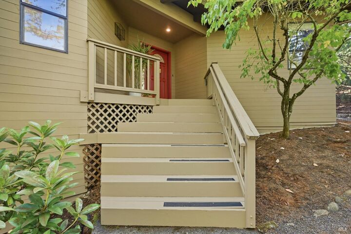Property Photo: 650 Wild Oak Drive CA 95409
