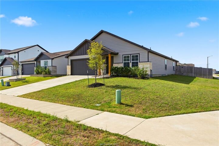 Property Photo: 6002 Eagle Ridge Drive TX 77807