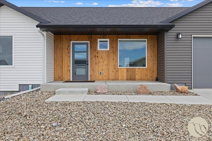 Property Photo:  944 Anacapa Lane  MT 59105 