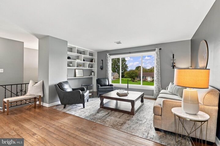 Property Photo: 207 Weaver Drive PA 17543