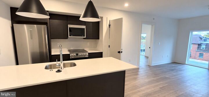 Property Photo:  5200 Chester Avenue 10 106  PA 19143 