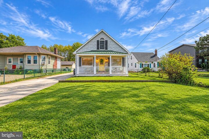 Property Photo:  813 Woodrow Avenue  MD 21221 