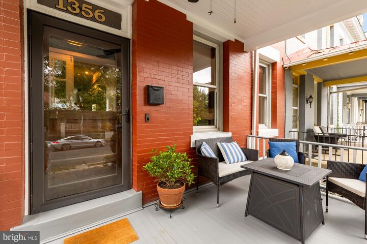 Property Photo:  1356 Meridian Place NW  DC 20010 