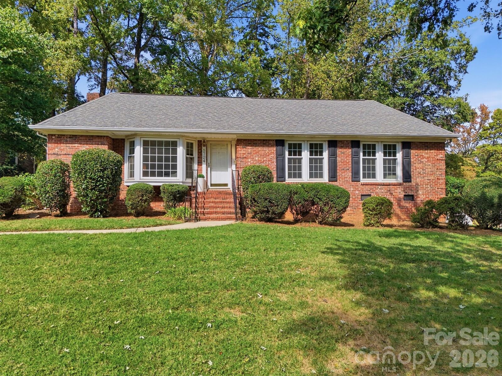 Property Photo:  5724 Telfair Road  NC 28210 