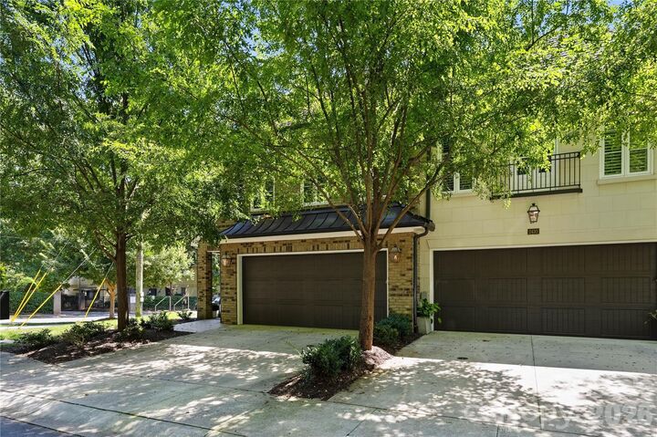 Property Photo:  2428 Vail Avenue  NC 28207 
