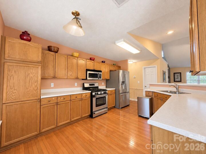 Property Photo:  15751 Southern Garden Lane  NC 28278 