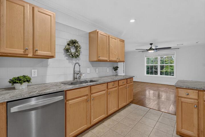 Property Photo: 4008 Radcliffe Place Drive Unit 4 Unit M-4 SC 29414