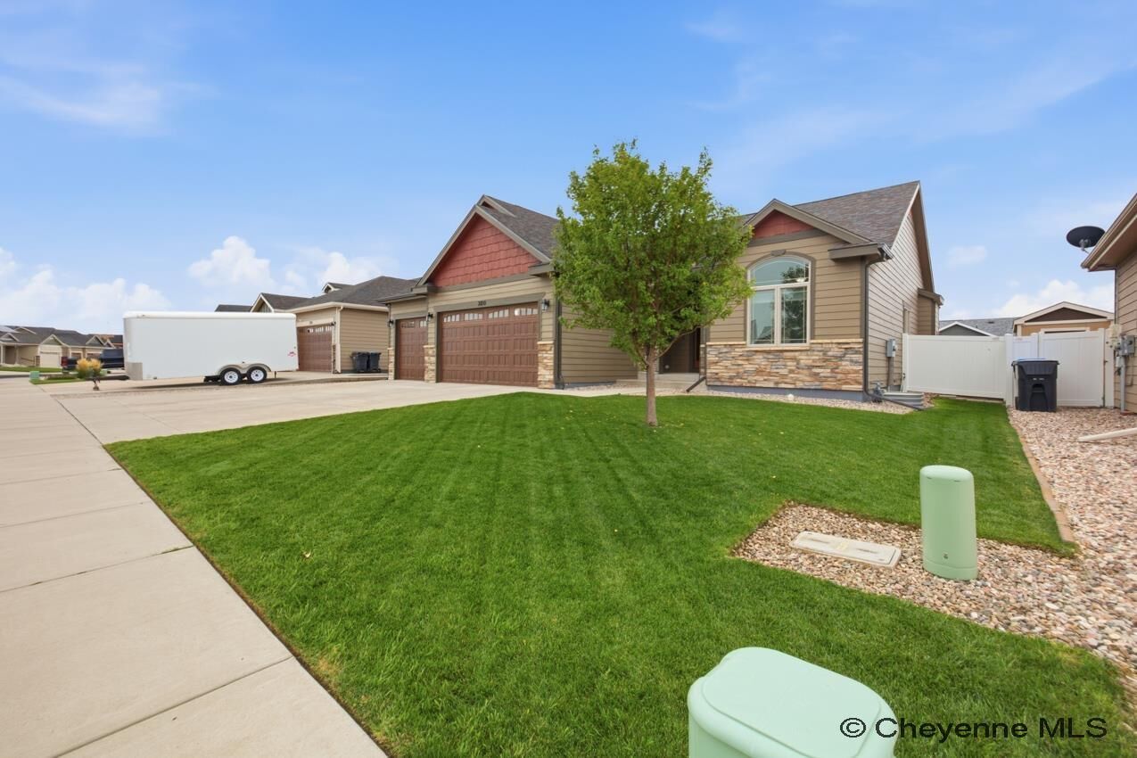 Property Photo:  3810 Blue Sage Rd  WY 82001 