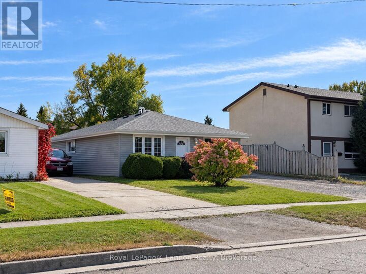 Property Photo:  345 County Boulevard  ON P7A 7S4 