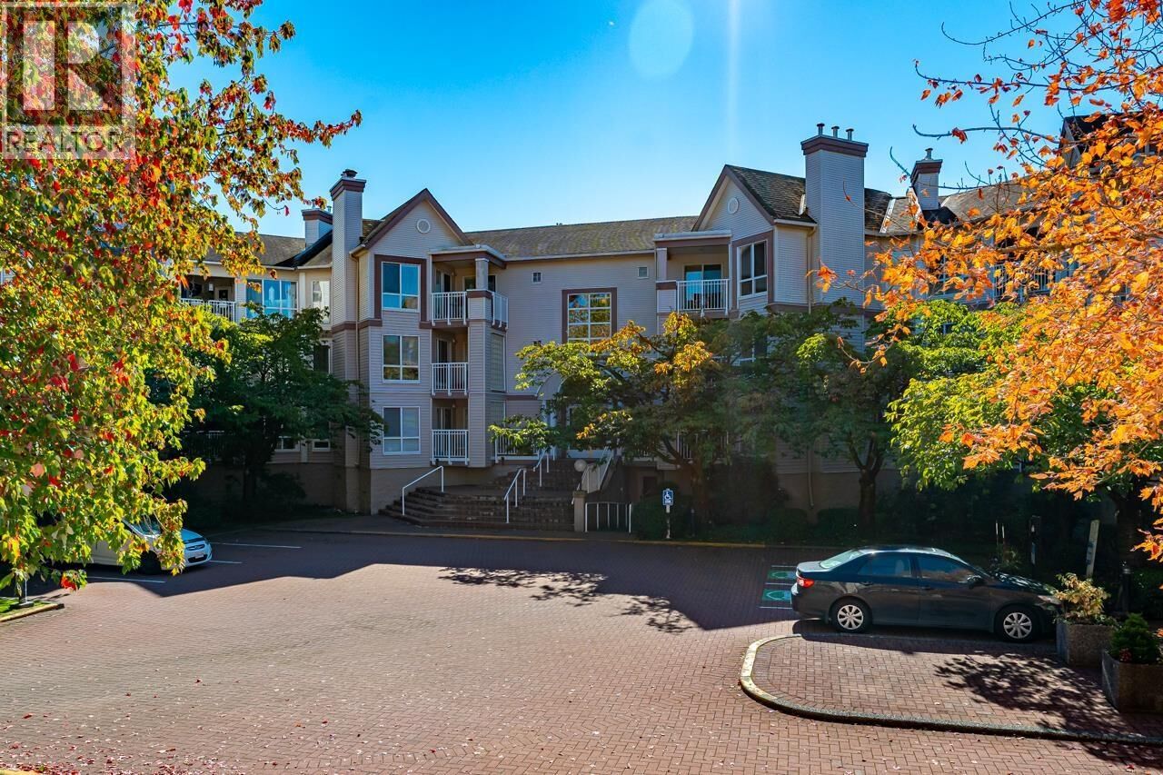 Property Photo:  7453 Moffatt Road 321  BC V6Y 3W1 