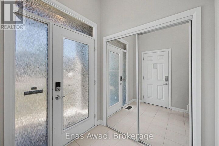 Property Photo:  99 Natare Place  ON K2T 0P3 