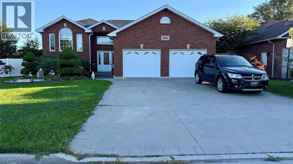 Property Photo:  1081 Monarch Meadows Drive  ON N0R 1A0 