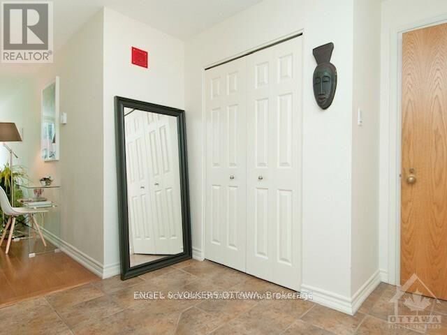 Property Photo: 35 Murray Street 212 ON K1N 9M5