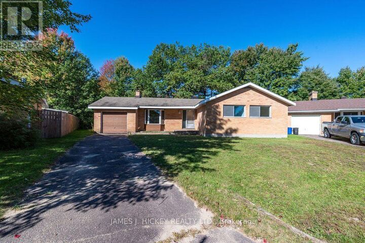 Property Photo:  4 Sheridan Court  ON K0J 1P0 