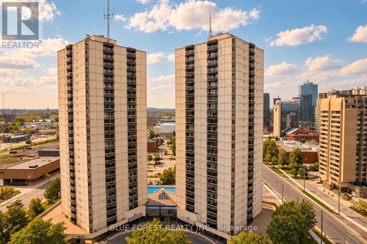 Property Photo:  323 Colborne Street 303  ON N6B 3N8 