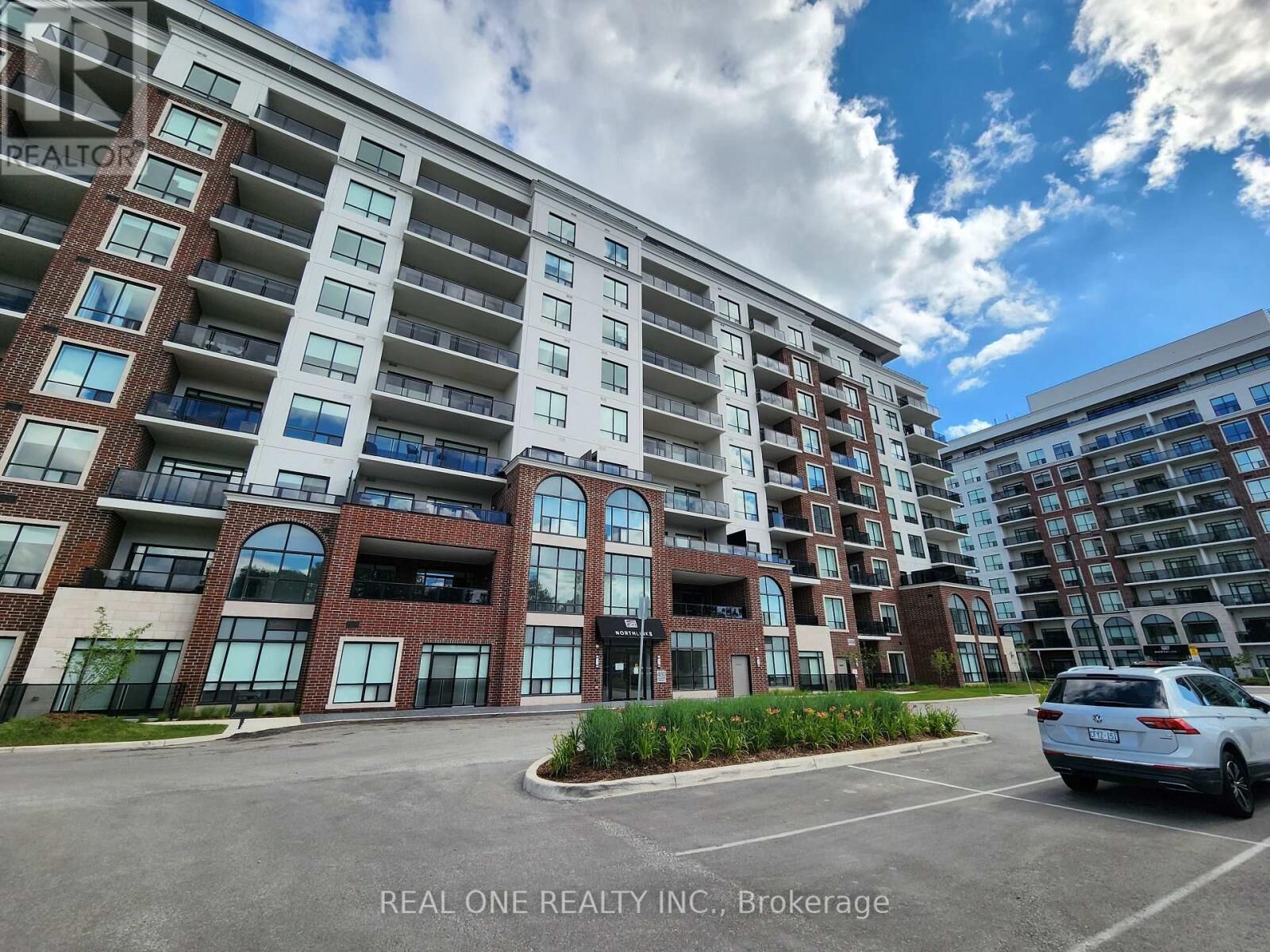 Property Photo:  480 Callaway Road 906  ON N6G 0N8 
