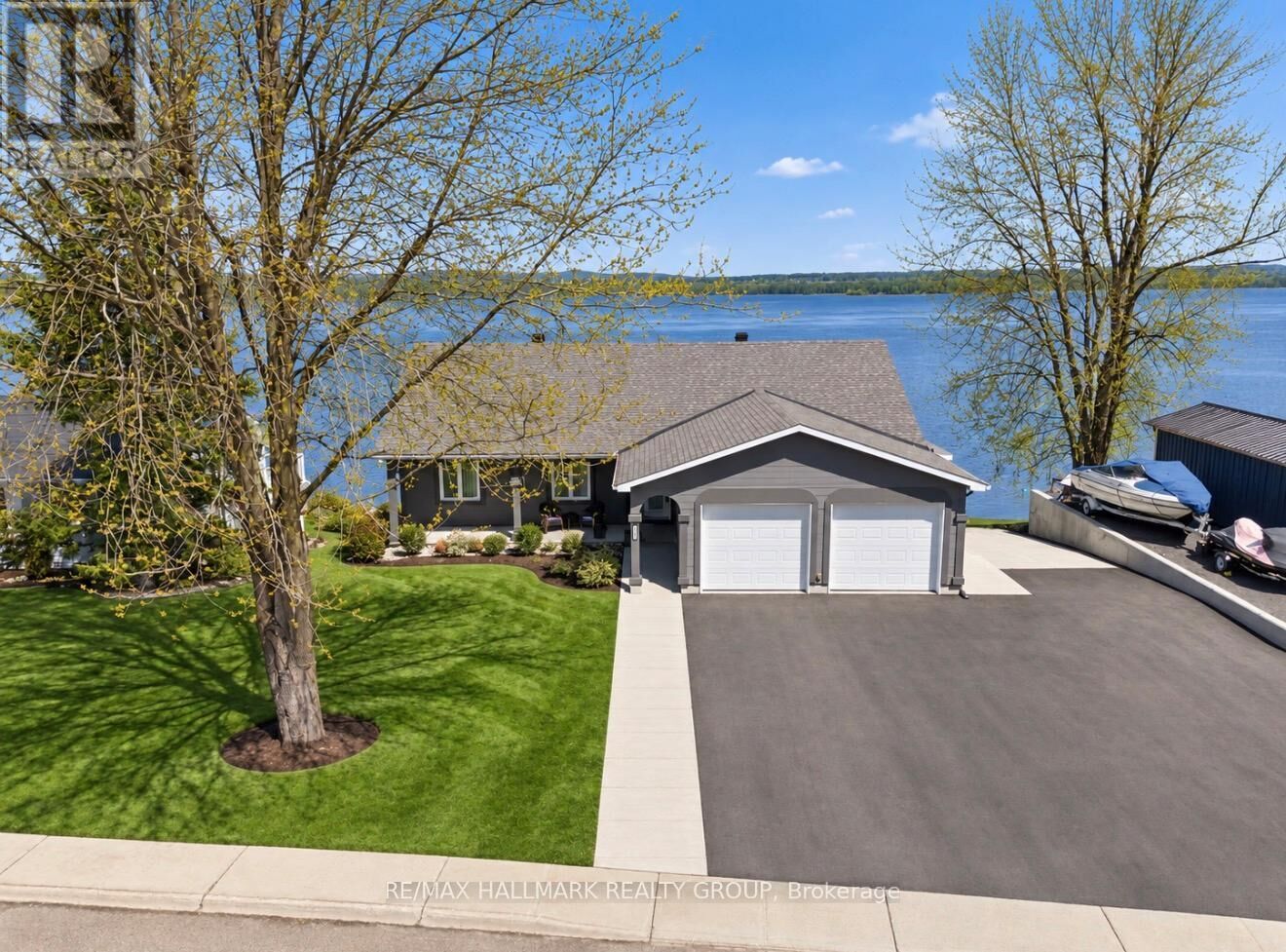 Property Photo:  2981 Principale Street  ON K0A 3K0 