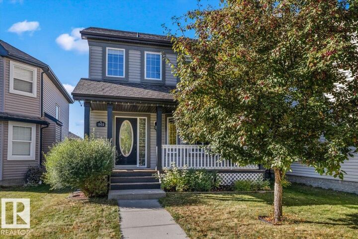 Property Photo:  1952 119 Street SW  AB T6W 0E3 
