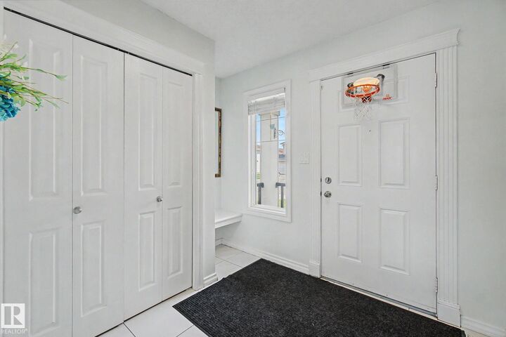 Property Photo:  3236 21 Street NW  AB T6T 0A8 