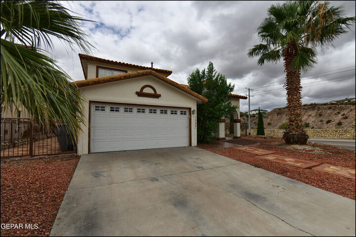 Property Photo:  1525 Prickley Pear Drive  TX 79912 