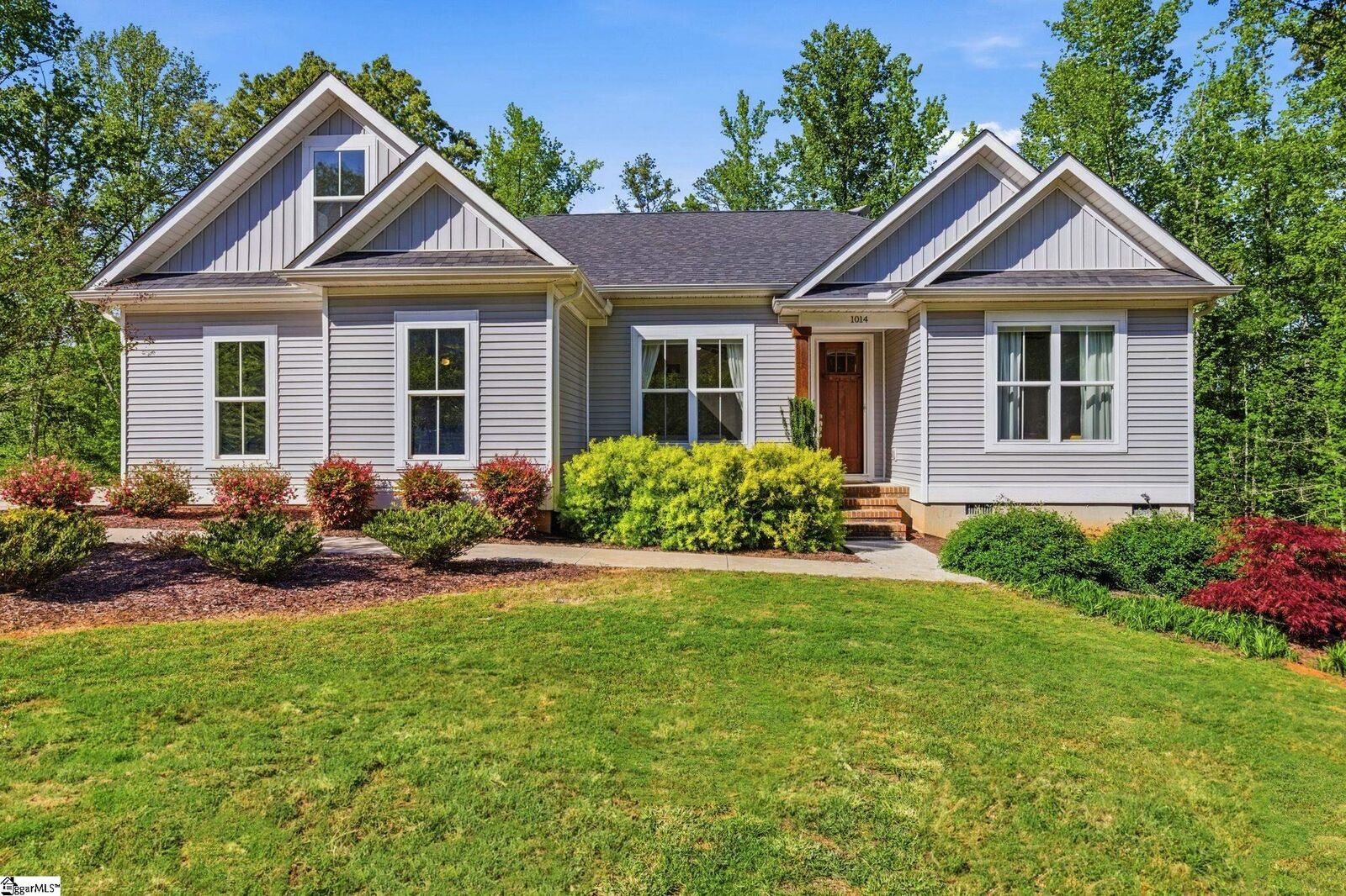 Property Photo:  1014 Edwards Road  SC 29388 