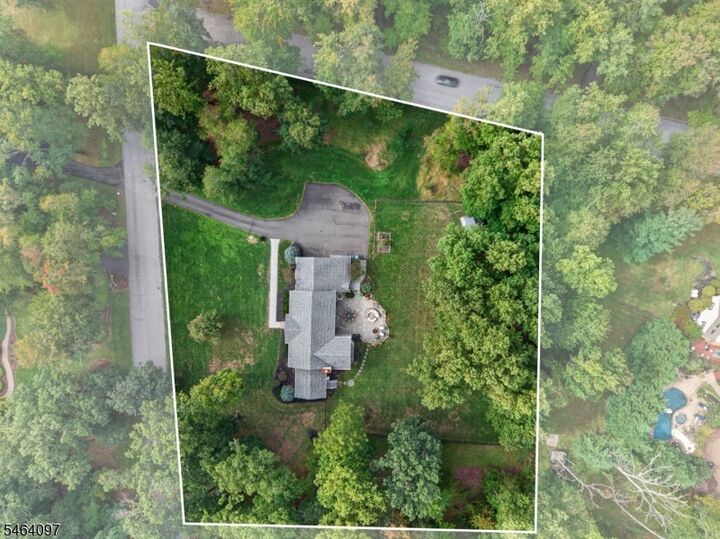 Property Photo:  5 Campbells Brook Rd  NJ 08889 