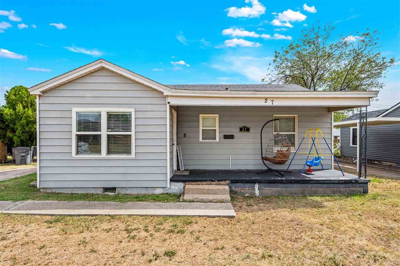Property Photo: 27 NW 28th St OK 73505