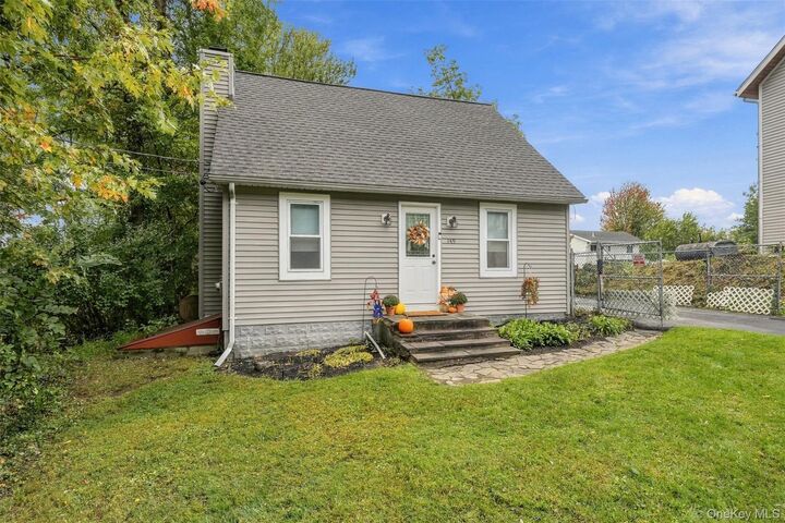 Property Photo:  149 Hoyt Street  NY 12466 