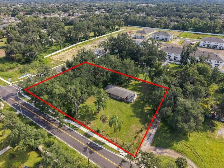 Property Photo:  5906 Watson Road  FL 33578 
