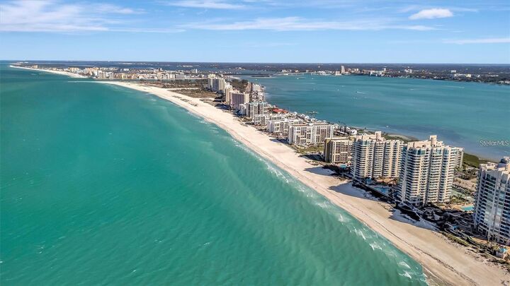 Property Photo:  1400 Gulf Boulevard 104  FL 33767 