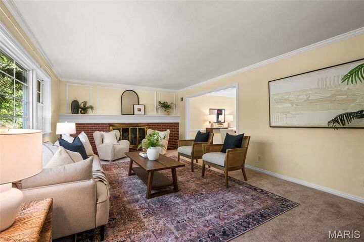 Property Photo:  650 Florence Avenue  MO 63119 