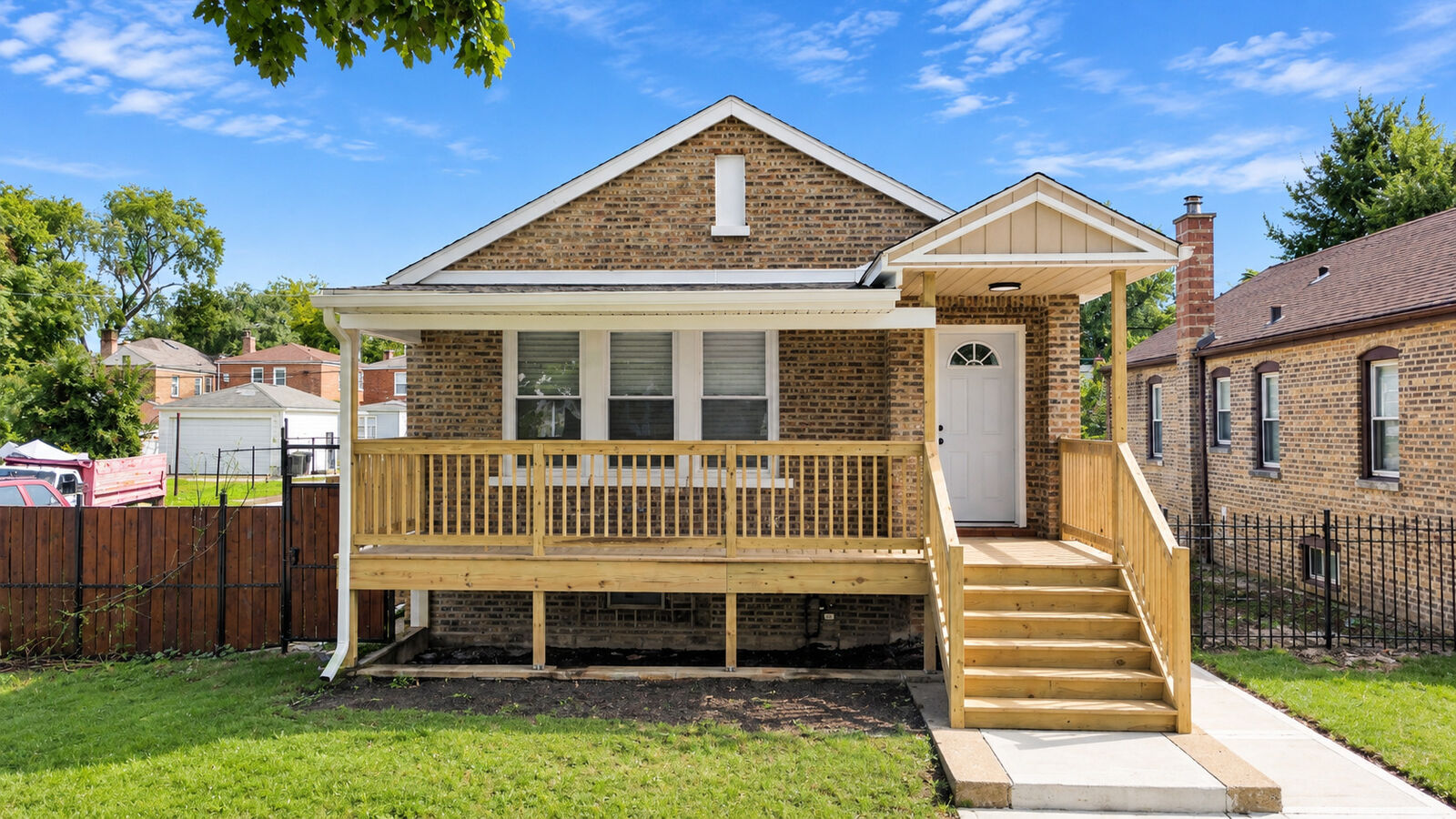 Property Photo:  8817 S Parnell Avenue  IL 60620 