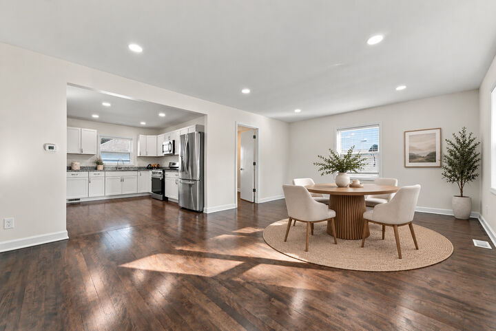 Property Photo:  236 Ingleside Avenue  IL 60506 