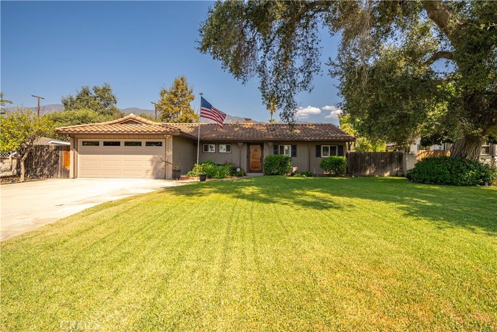 Property Photo:  609 E Bennett Avenue  CA 91741 