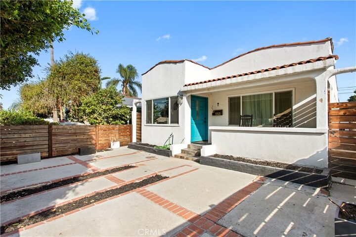 Property Photo:  1553 W 60th Place  CA 90047 