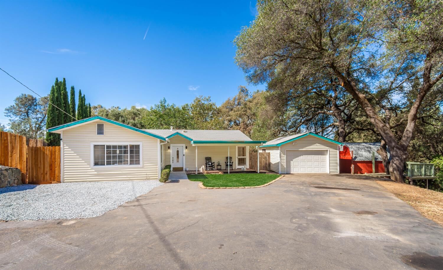 Property Photo:  1265 Merry Knoll Road  CA 95603 