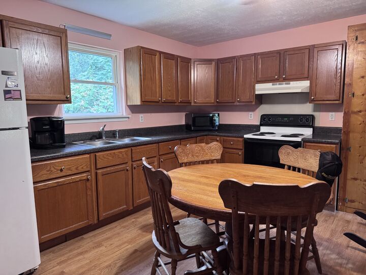 Property Photo: 634 Bennett Hill Rd TN 37150