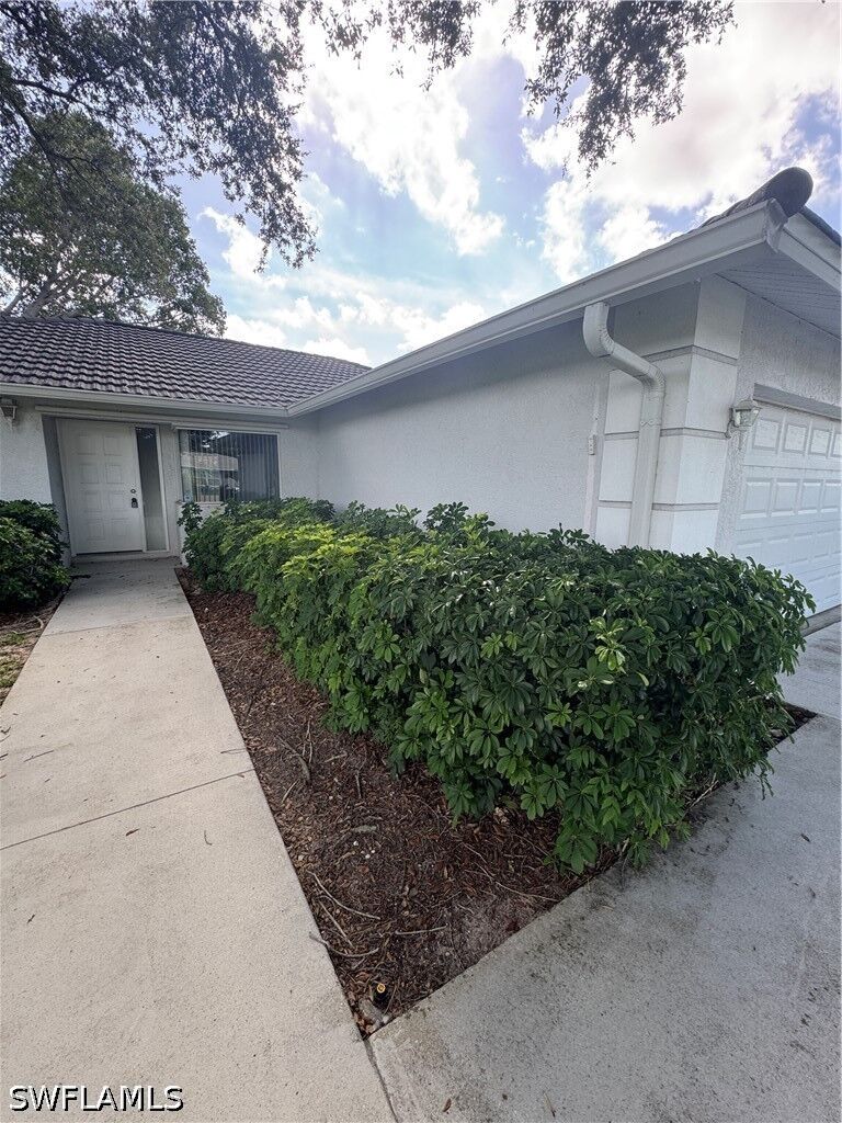 Property Photo:  4235 Molokai Drive 6  FL 34112 