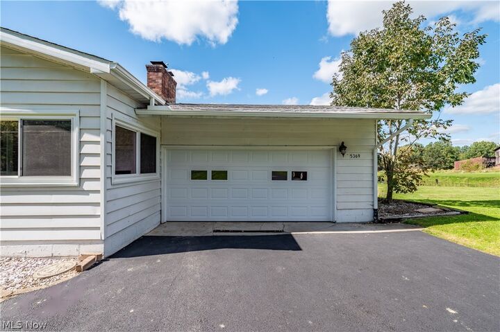 Property Photo:  5369 Pierce Road  OH 44481 